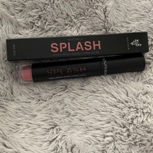 Younique splash liquid lipstick SOFTHEARTED